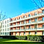 Comfort Aparthotel Versailles, St Cyr l'Ecole