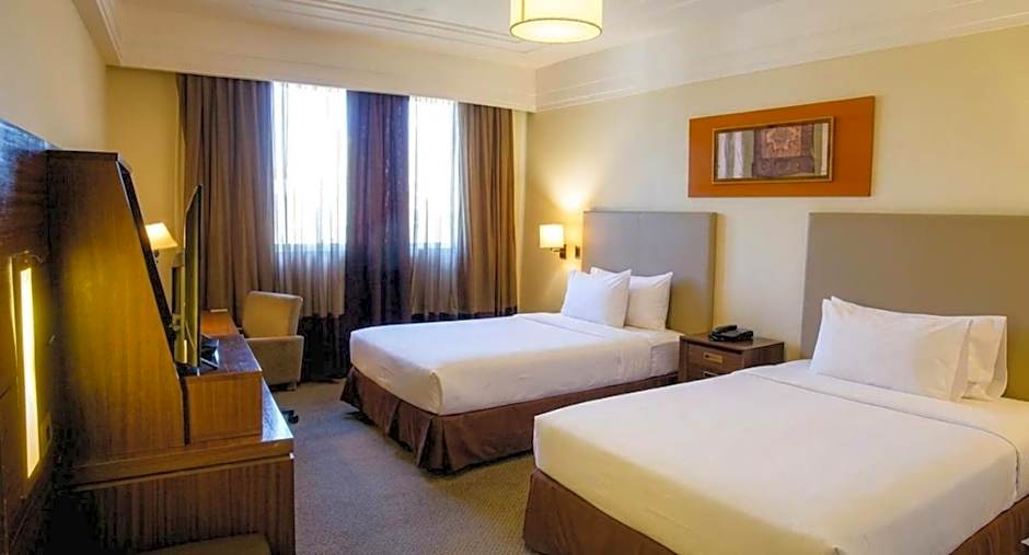 Quality Suites Alphaville
