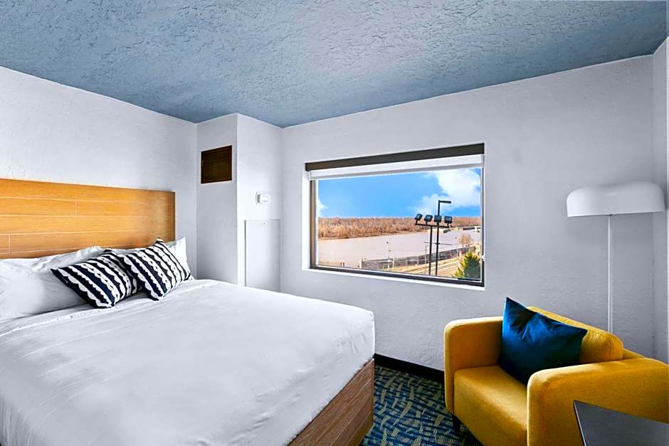 Mulberry, a Wyndham Hotel