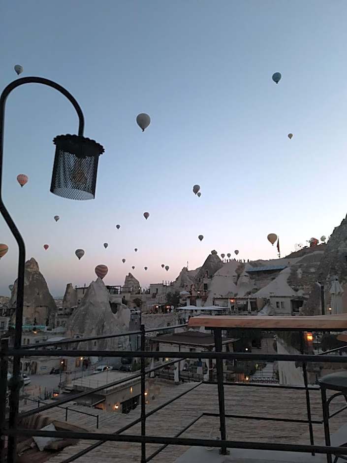 Mia Cappadocia Cave Hotel