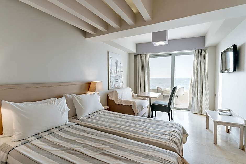 Palm Beach Hotel Apartments