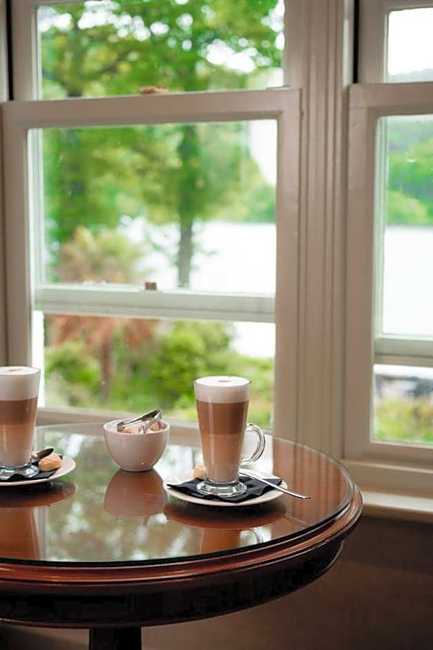 Lakeside Hotel and Spa