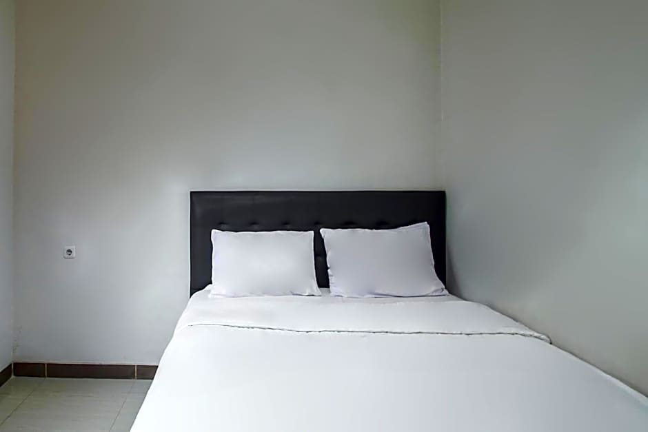 Capital O 93589 Hotel Wongso Syariah