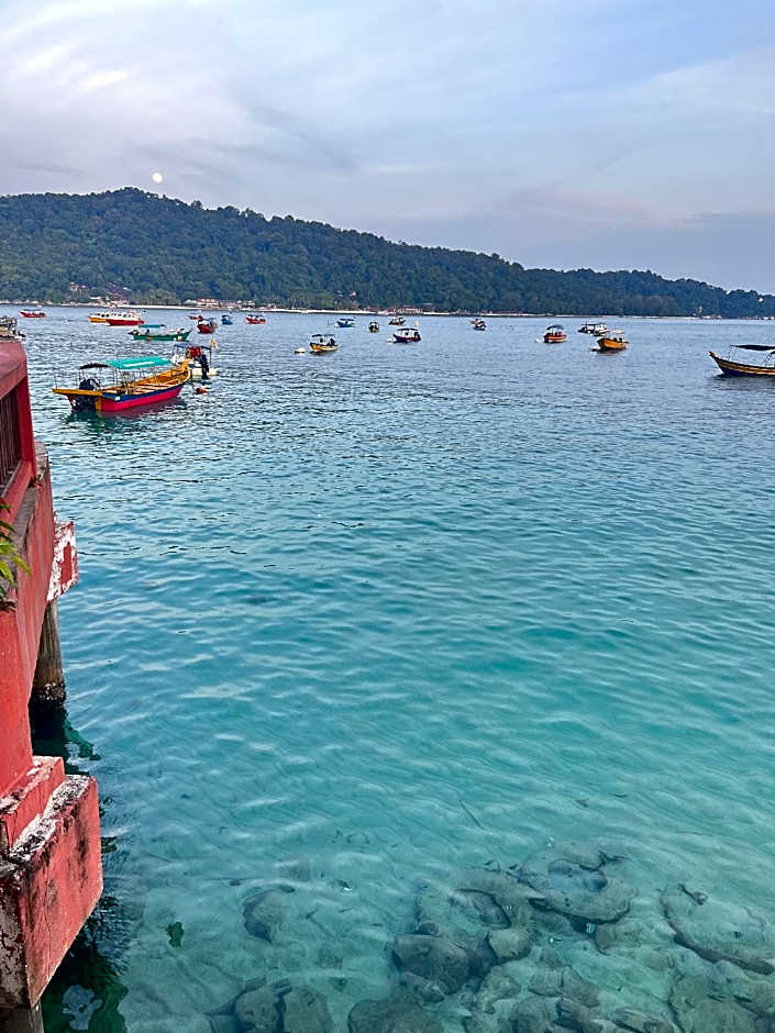 Perhentian Suria