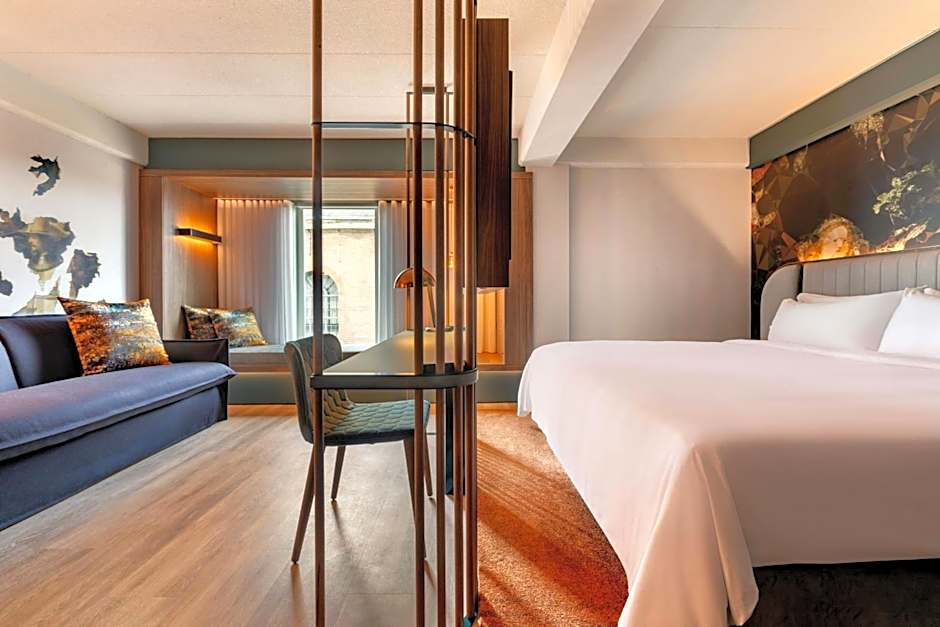 Renaissance Amsterdam Hotel