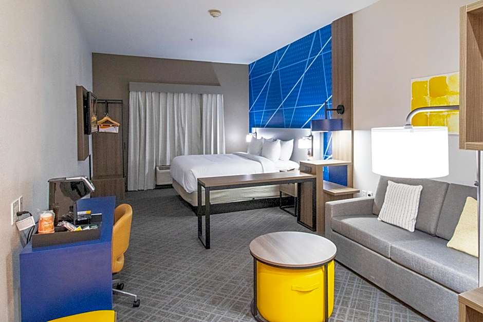 Comfort Inn & Suites