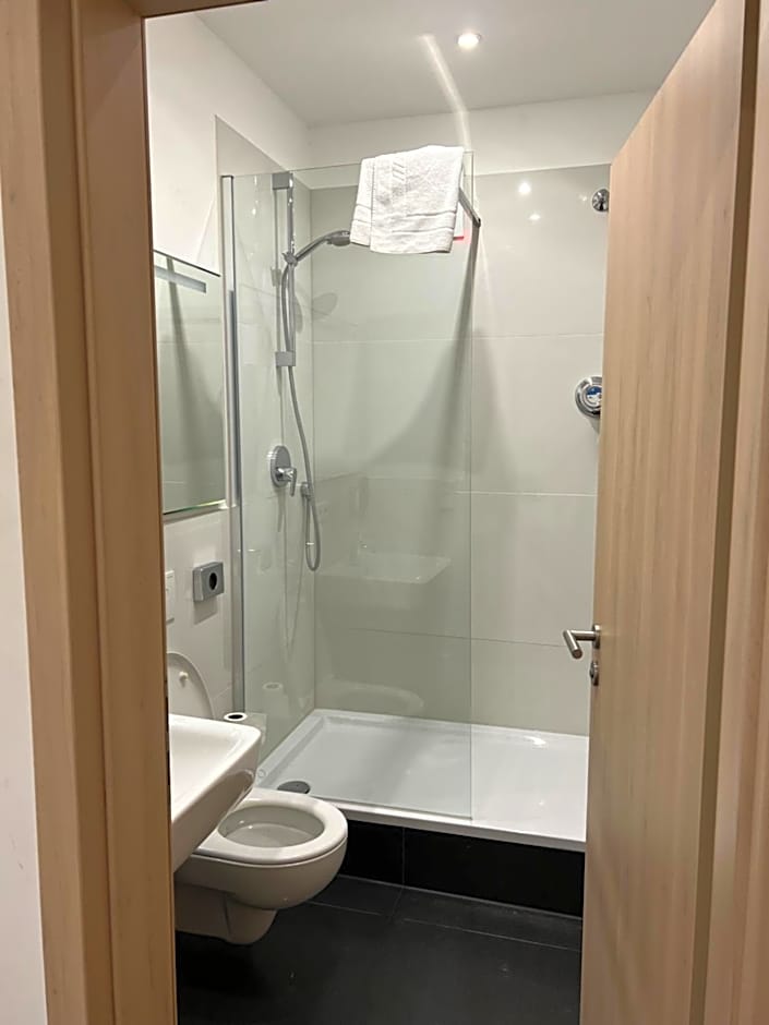 Slamba Hostel