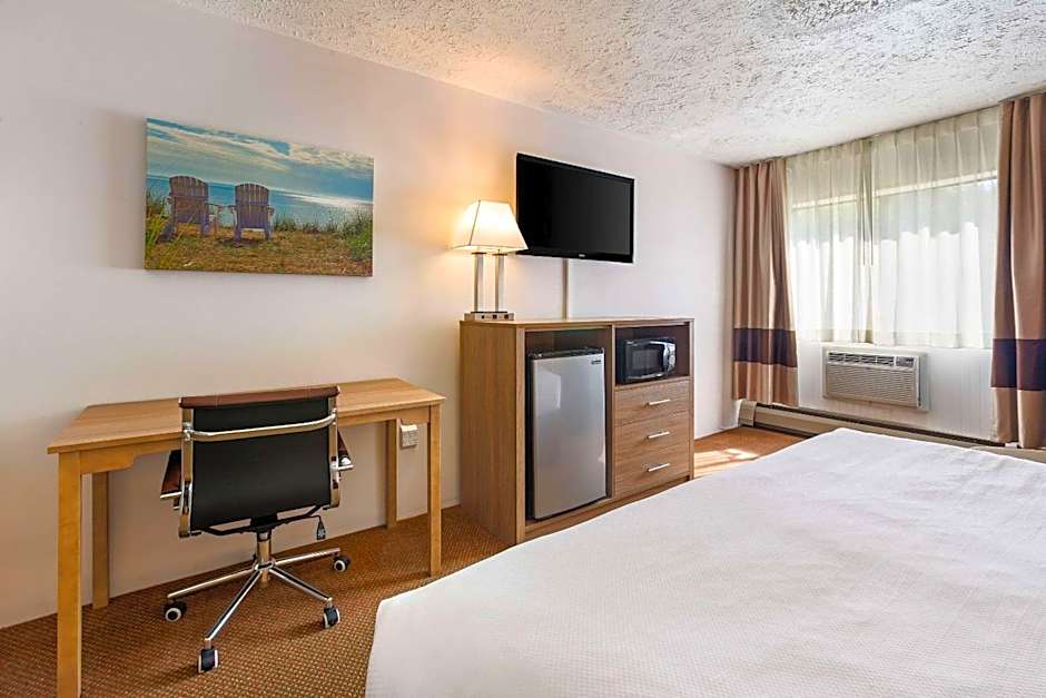 Quality Inn Petoskey-Harbor Springs