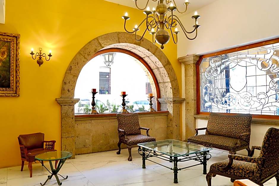 Hotel De Mendoza