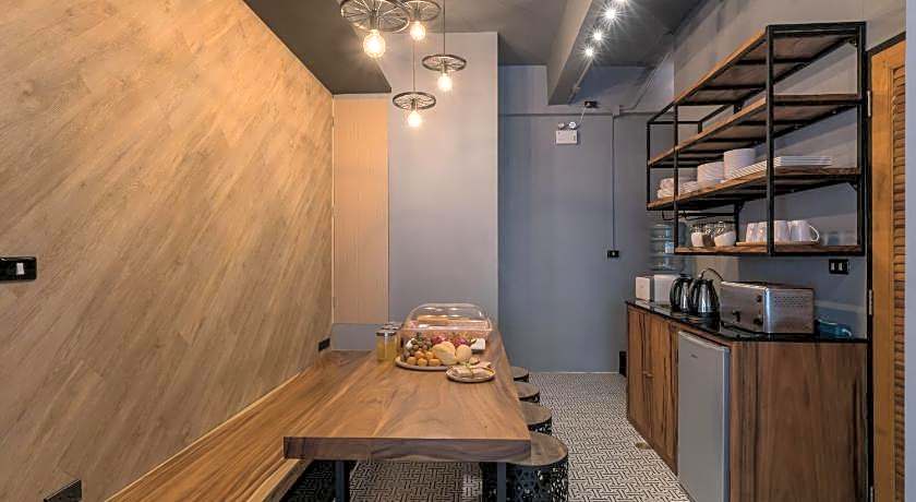 Sleep Box Patong Hostel