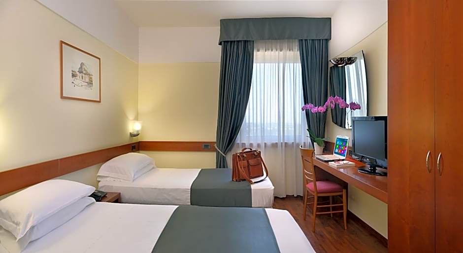 Hotel Bologna Airport