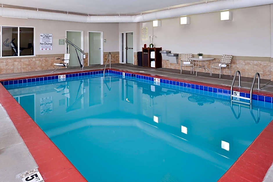 Best Western Plus Frontier Inn