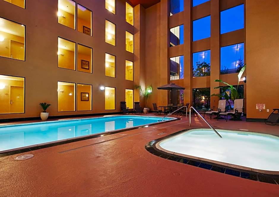 Holiday Inn Express Hotel Union City By IHG