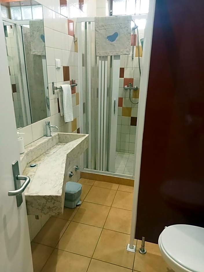 Racing Mackerel Hostel