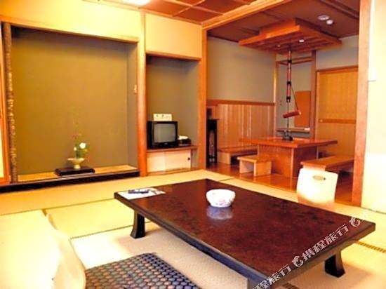 Togurakamiyamadaonsen Shunjyuan Kikusui Ryokan