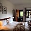 Greenleaf Guest Lodge