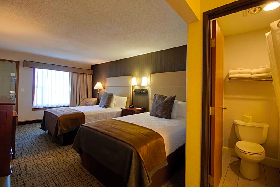 Best Western Harbour Pointe Lakefront