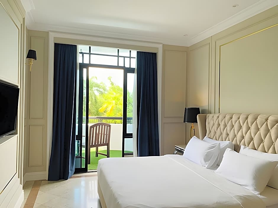 Grand Eska Hotel & Suites Batam 