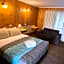 Country Roads Motor Inn