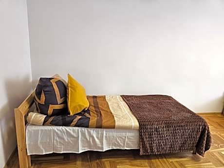 Hostel kamelarny dla seniorow z celodobowa opieka Wera