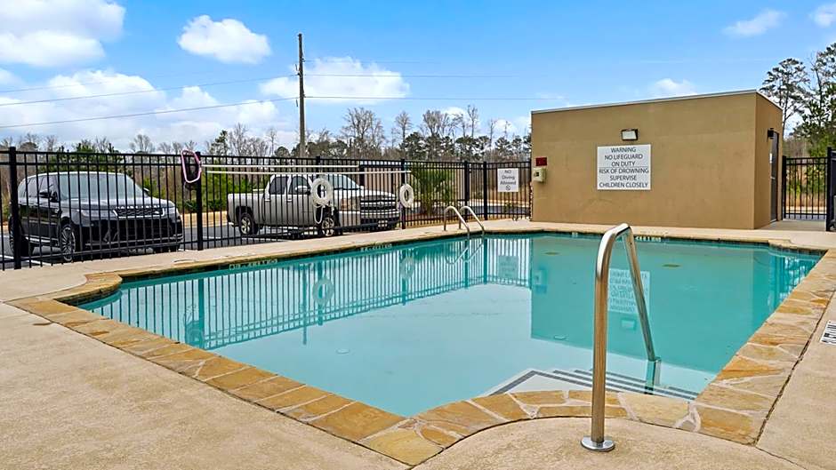 Holiday Inn Express & Suites Macon North By IHG