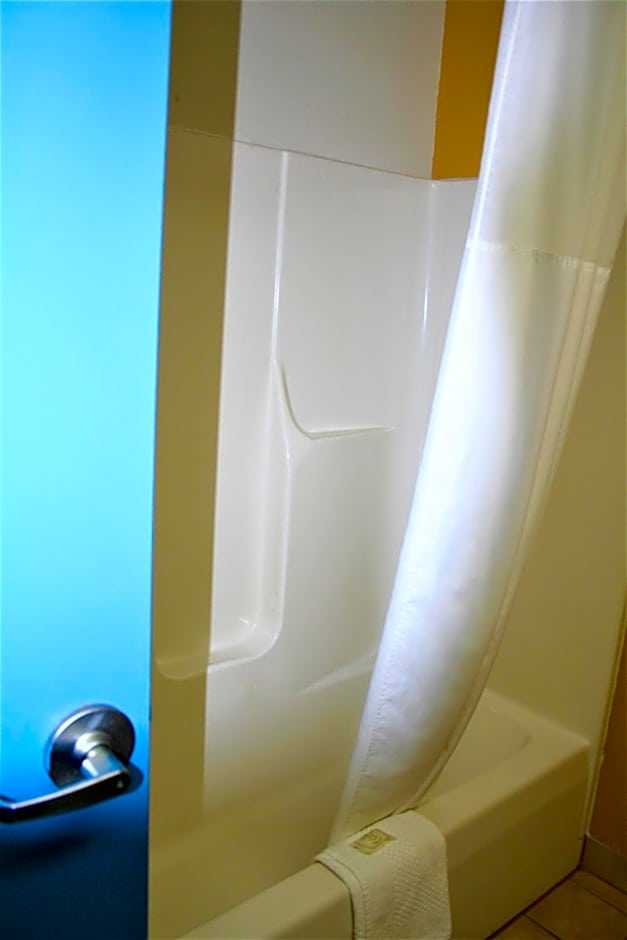 Quality Inn & Suites Kearneysville