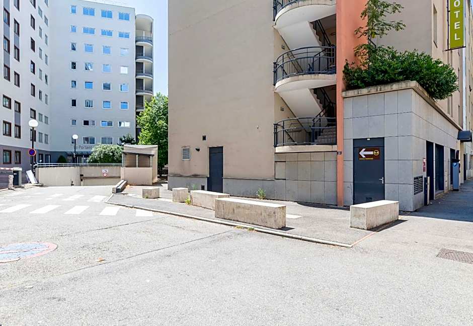 B&B HOTEL Lyon Caluire Cité Internationale