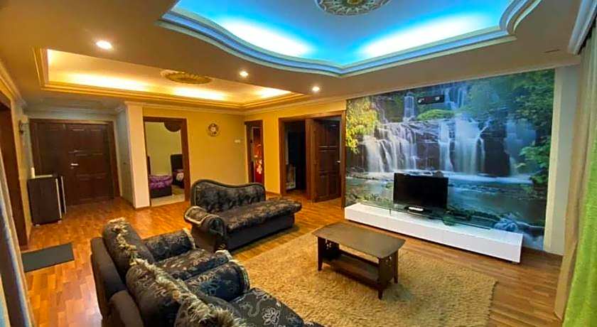 Cameron Pasar Malam Apartment @ Crown Imperial Court