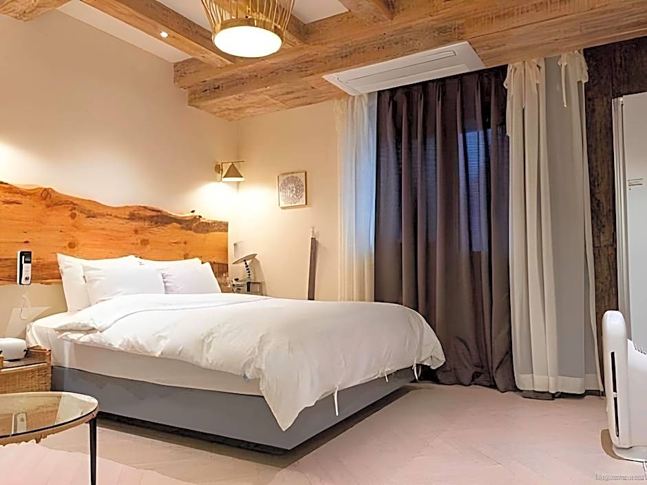 Lesign Hotel Songjeong