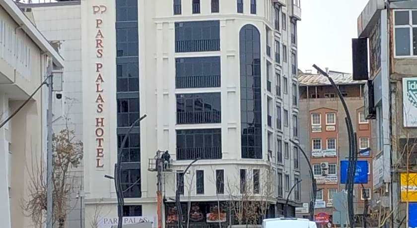 Pars Palas Hotel