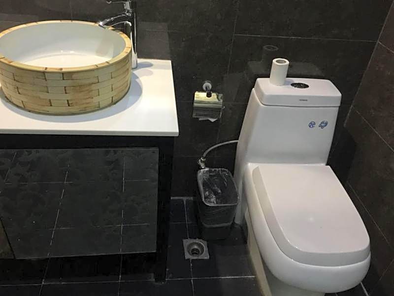 GreenTree Alliance Bengbu Railway Station Hotel