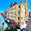 Suite House new apartments wi fi Venice island