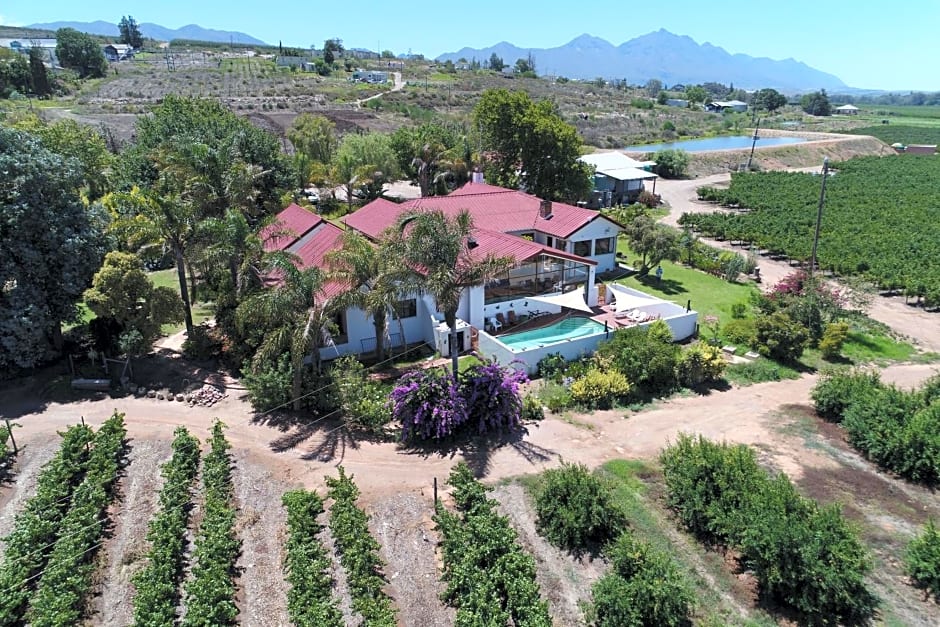 Merwenstein - Farm House, Cottages, Studio-Units