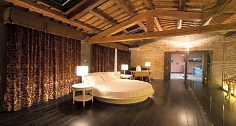 Villa Solaris Hotel & Residence