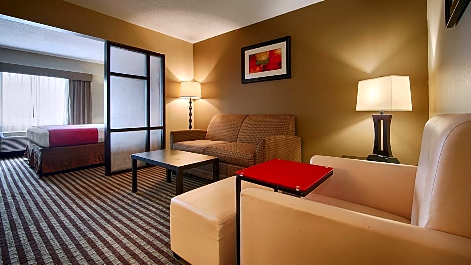 Comfort Inn & Suites Copley Akron