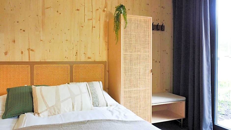 Hike & Bike Hotel
