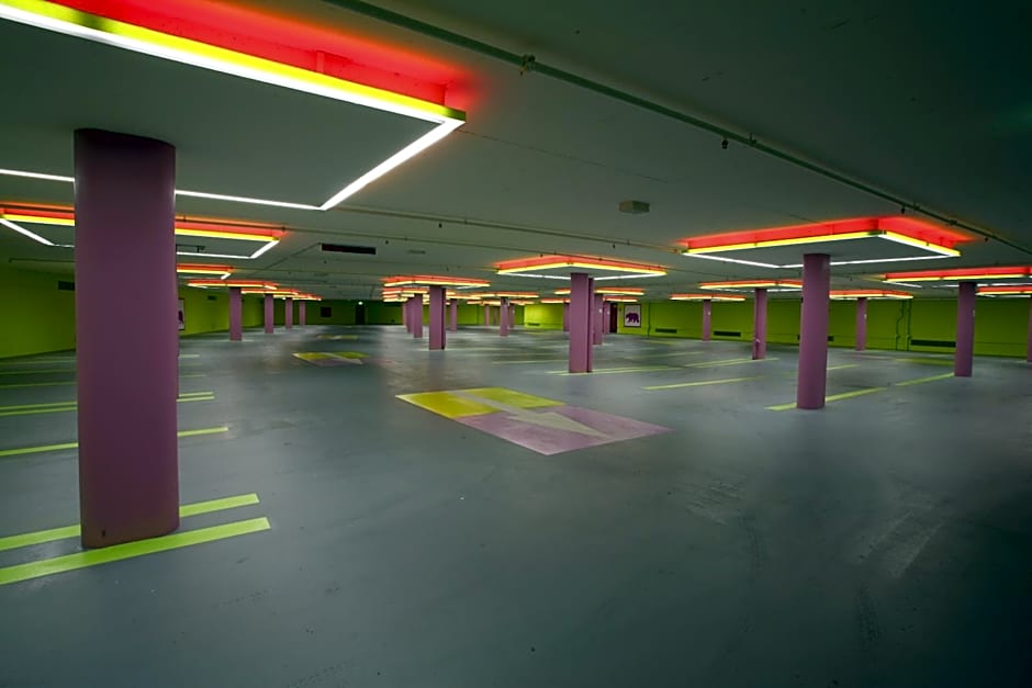 Airport Hotel Basel - Convenient & Friendly