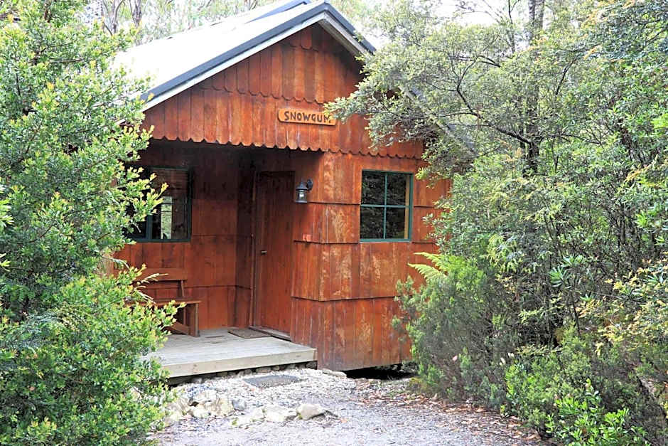 Photo 1 of 4 of Spa 1 Bedroom Cabin, Jetted Tub, Mountain View