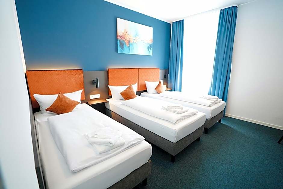 Arthotel Ambassador Wiesbaden - FREE PARKING