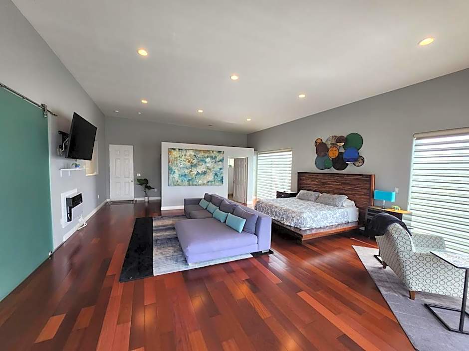 Architectural Gem La Jolla Oceanview surf and golf