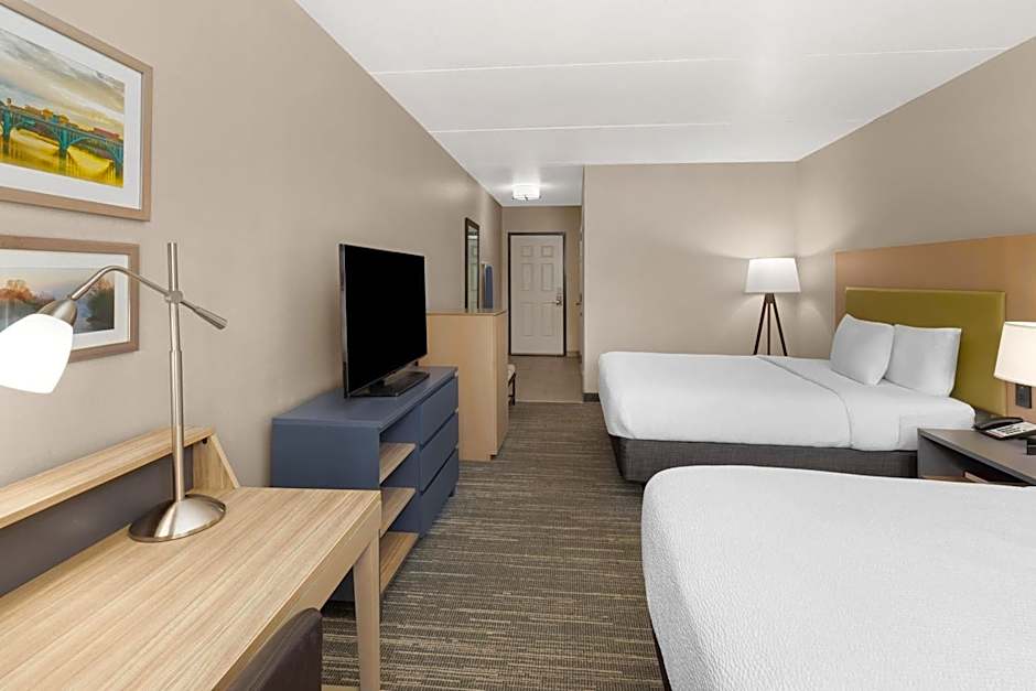 La Quinta Inn & Suites by Wyndam Knoxville West