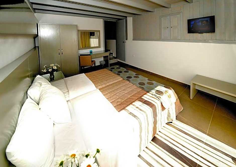 Apolis Beachscape Hotel