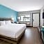 Travelodge by Wyndham LAX South