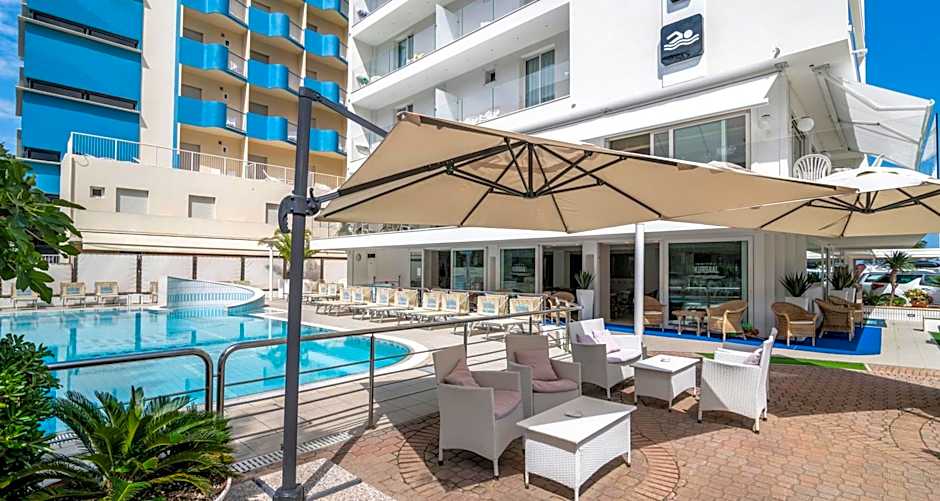 Hotel Kursaal - FRONTE MARE CON PISCINA