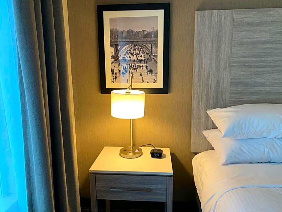 Wingate by Wyndham Kanata West Ottawa