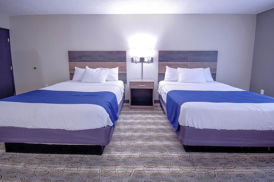 Days Inn & Suites by Wyndham Wisconsin Dells
