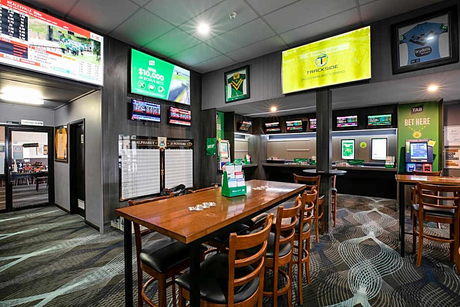 Nightcap at Fairfield