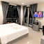 Yanud Hotel