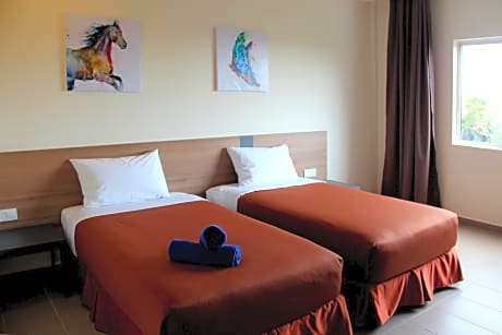 New Wing Standard Room with 2 Single Beds
