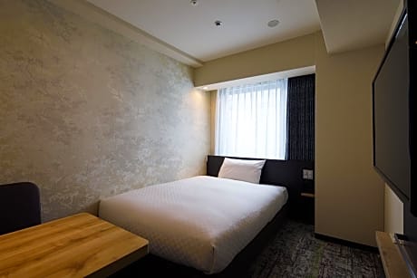 Single Room - Non-Smoking
